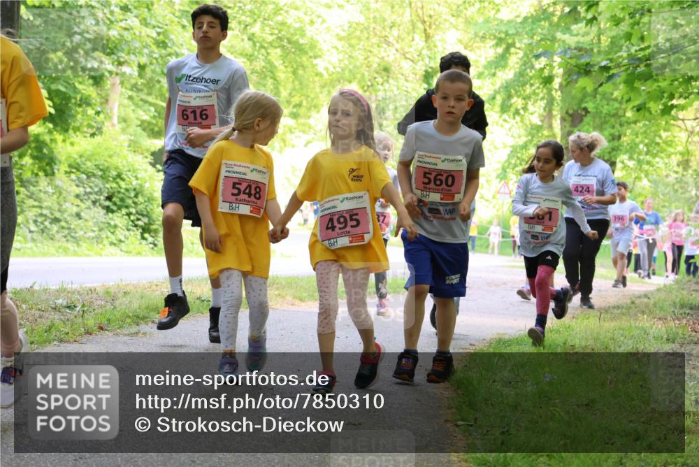 17.05.2025 - Störlauf Strokosch-Dieckow http://msf.ph/oto/7850310 17.05.2025 13:59:08 Laufen 616, 548, 2025, 495, 2025, 560, 81, 424, 396 meine-sportfotos.de