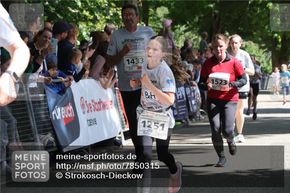 17.05.2025 - Störlauf Strokosch-Dieckow http://msf.ph/oto/7850315 17.05.2025 14:44:39 Ziel 1433, 2025, 1251, 1523 meine-sportfotos.de
