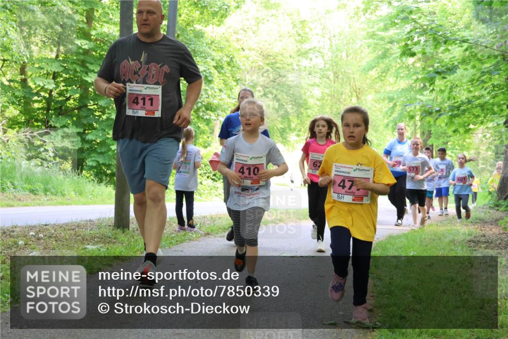 17.05.2025 - Störlauf Strokosch-Dieckow http://msf.ph/oto/7850339 17.05.2025 13:59:29 Laufen 411, 410, 62, 47, 573, 601 meine-sportfotos.de