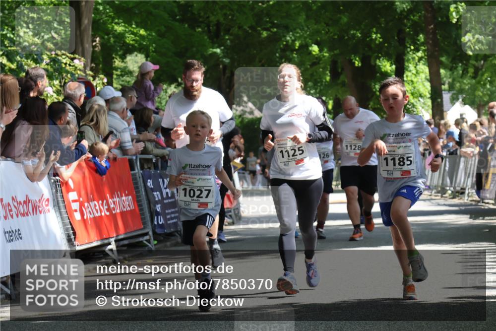 17.05.2025 - Störlauf Strokosch-Dieckow http://msf.ph/oto/7850370 17.05.2025 14:45:24 Ziel 2025, 11027, 40, 1125, 126, 1128, 2025, 1185 meine-sportfotos.de