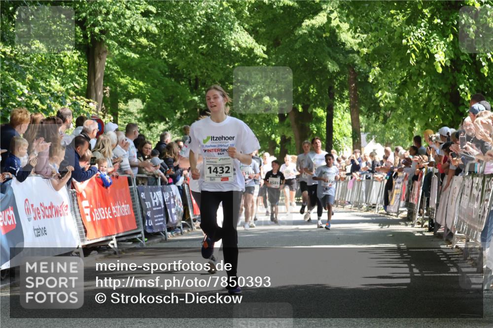 17.05.2025 - Störlauf Strokosch-Dieckow http://msf.ph/oto/7850393 17.05.2025 14:45:32 Ziel 21, 202, 1432, 146, 1585, 486 meine-sportfotos.de
