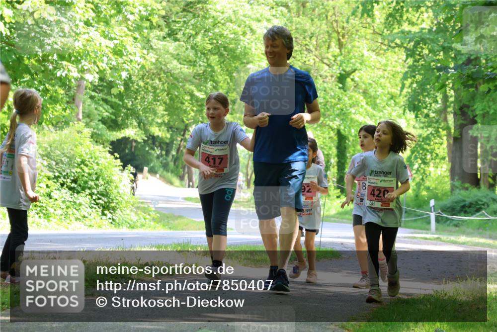 17.05.2025 - Störlauf Strokosch-Dieckow http://msf.ph/oto/7850407 17.05.2025 14:00:04 Laufen 417, 92, 420 meine-sportfotos.de