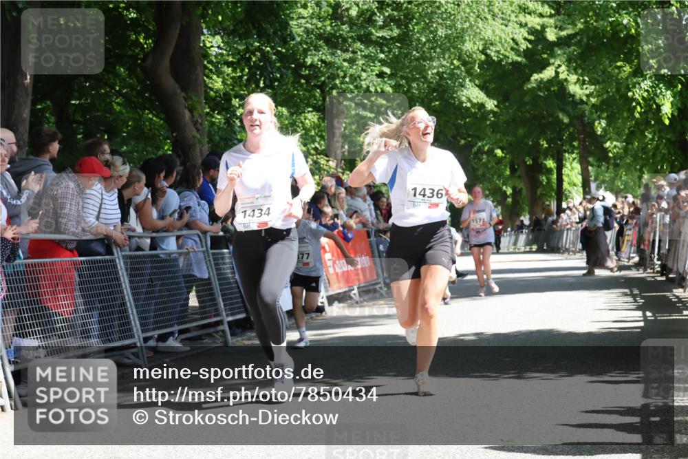 17.05.2025 - Störlauf Strokosch-Dieckow http://msf.ph/oto/7850434 17.05.2025 14:45:43 Ziel 1434, 77, 1436, 1577 meine-sportfotos.de