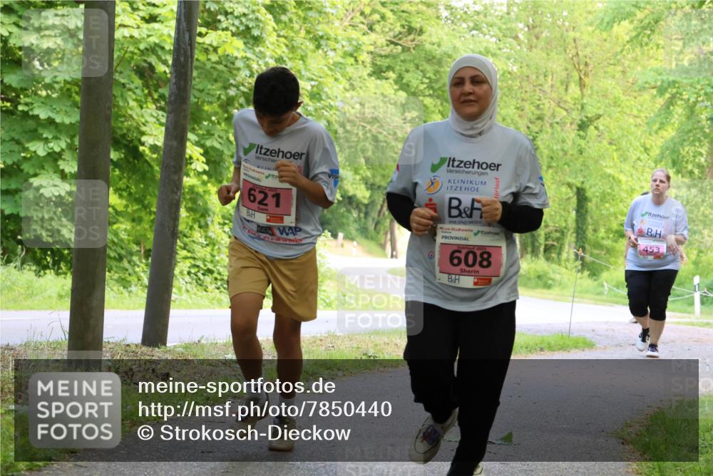 17.05.2025 - Störlauf Strokosch-Dieckow http://msf.ph/oto/7850440 17.05.2025 14:00:29 Laufen 621, 608, 453 meine-sportfotos.de
