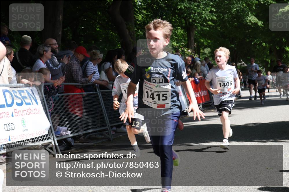 17.05.2025 - Störlauf Strokosch-Dieckow http://msf.ph/oto/7850463 17.05.2025 14:46:06 Ziel 2025, 1415, 0000, 12, 1406 meine-sportfotos.de