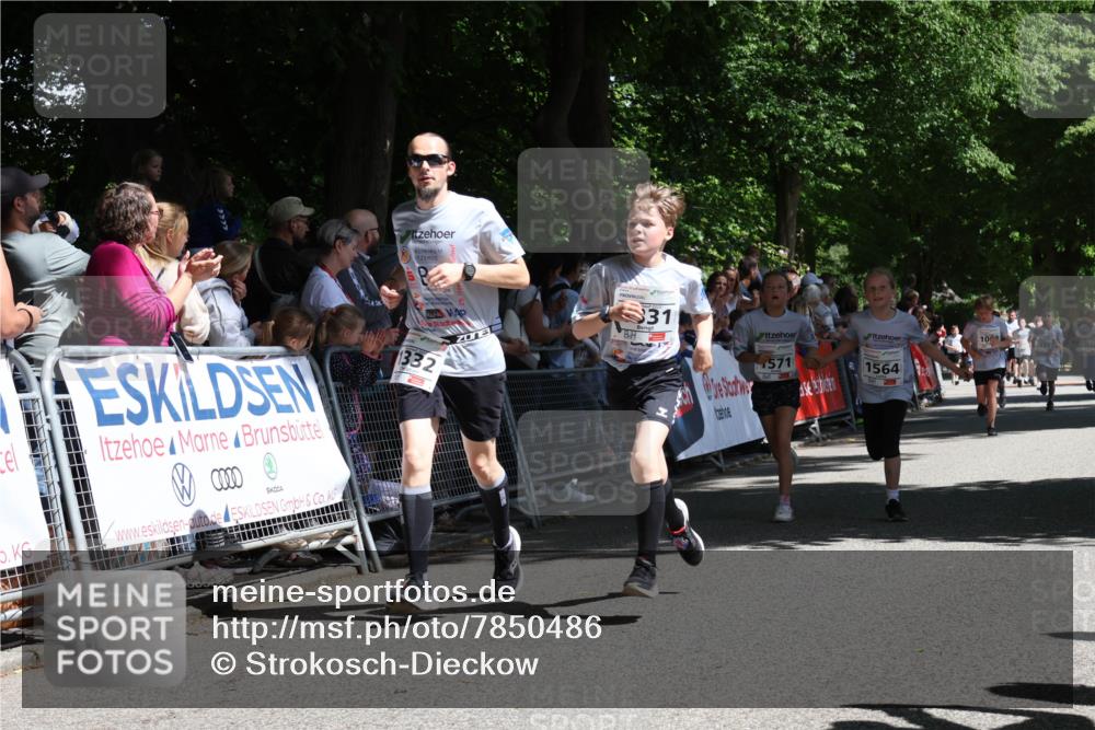 17.05.2025 - Störlauf Strokosch-Dieckow http://msf.ph/oto/7850486 17.05.2025 14:46:17 Ziel 5, 1332, 31, 571, 1009, 1564 meine-sportfotos.de