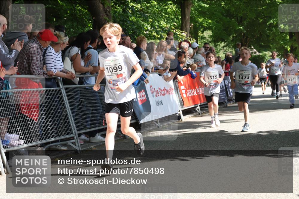 17.05.2025 - Störlauf Strokosch-Dieckow http://msf.ph/oto/7850498 17.05.2025 14:46:21 Ziel 1099, 1315, 1510, 1373, 1245 meine-sportfotos.de