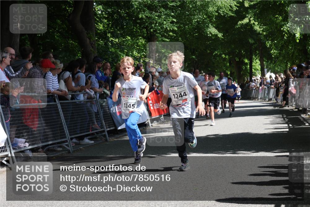 17.05.2025 - Störlauf Strokosch-Dieckow http://msf.ph/oto/7850516 17.05.2025 14:46:25 Ziel 1244, 1245, 104, 1131, 1173 meine-sportfotos.de