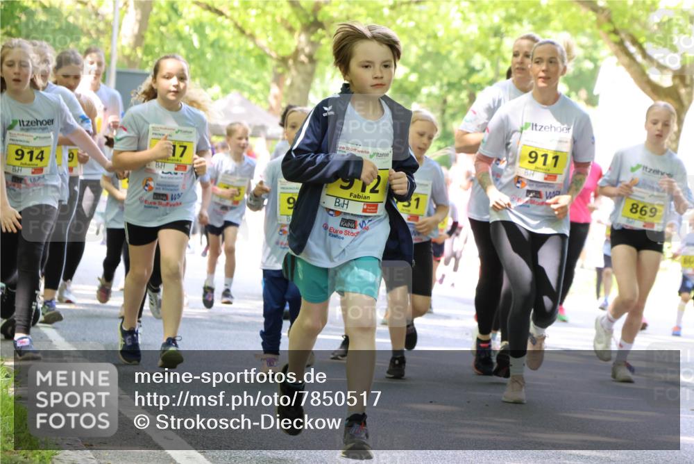 17.05.2025 - Störlauf Strokosch-Dieckow http://msf.ph/oto/7850517 17.05.2025 14:01:37 Laufen 90, 914, 17, 9, 911, 869 meine-sportfotos.de