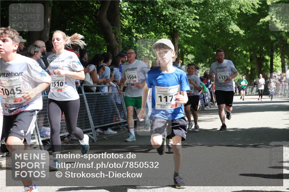 17.05.2025 - Störlauf Strokosch-Dieckow http://msf.ph/oto/7850532 17.05.2025 14:46:29 Ziel 2025, 1045, 1510, 1504, 201, 117, 1131 meine-sportfotos.de