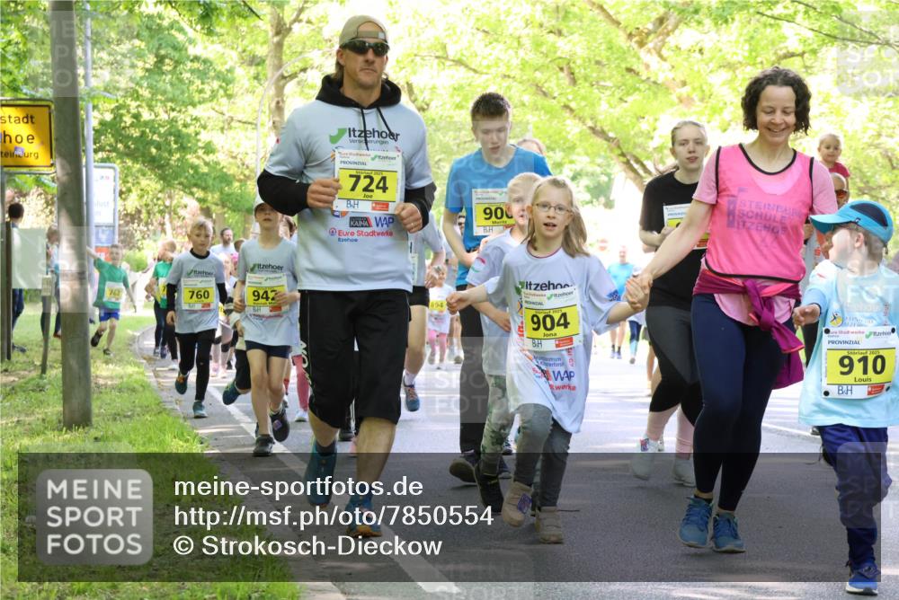 17.05.2025 - Störlauf Strokosch-Dieckow http://msf.ph/oto/7850554 17.05.2025 14:01:53 Laufen 768, 760, 942, 724, 900, 894, 904, 2025, 910 meine-sportfotos.de