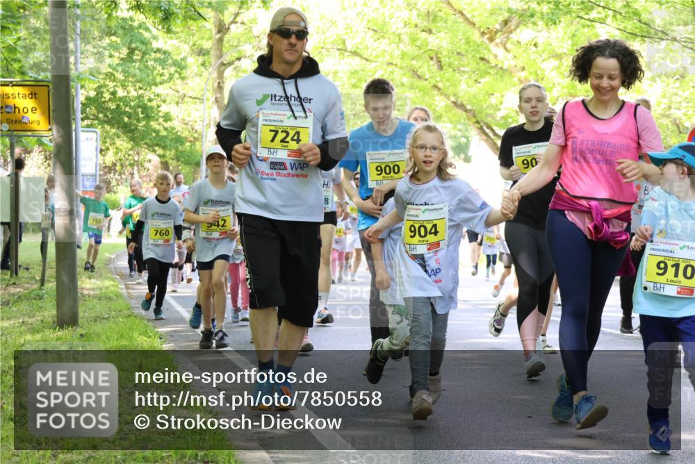 17.05.2025 - Störlauf Strokosch-Dieckow http://msf.ph/oto/7850558 17.05.2025 14:01:53 Laufen 768, 760, 42, 724, 900, 8, 202, 904, 90, 709, 2025, 910 meine-sportfotos.de