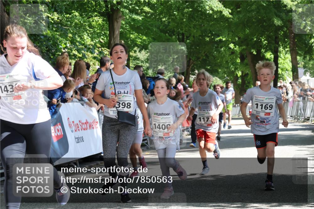 17.05.2025 - Störlauf Strokosch-Dieckow http://msf.ph/oto/7850563 17.05.2025 14:46:47 Ziel 2025, 143, 2025, 398, 1169, 2025, 1400, 117 meine-sportfotos.de