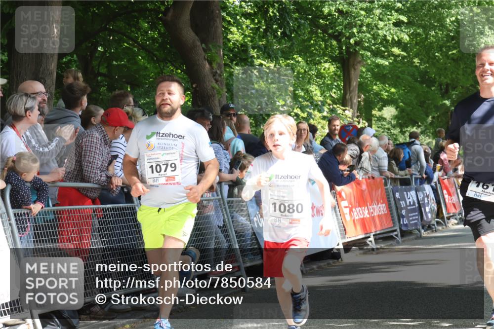 17.05.2025 - Störlauf Strokosch-Dieckow http://msf.ph/oto/7850584 17.05.2025 14:46:56 Ziel 1079, 1080, 161 meine-sportfotos.de