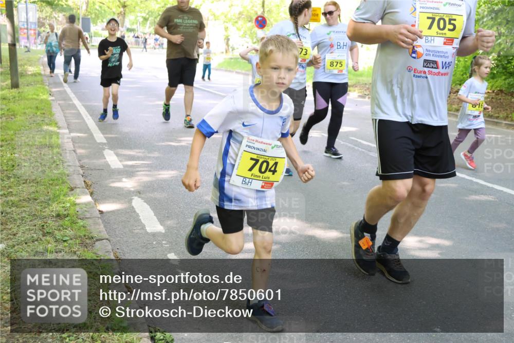 17.05.2025 - Störlauf Strokosch-Dieckow http://msf.ph/oto/7850601 17.05.2025 14:02:09 Laufen 2025, 704, 73, 10, 2, 875, 2025, 705, 16 meine-sportfotos.de