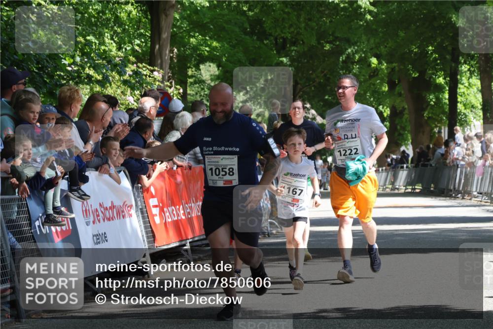 17.05.2025 - Störlauf Strokosch-Dieckow http://msf.ph/oto/7850606 17.05.2025 14:47:20 Ziel 1058, 4167, 1222 meine-sportfotos.de
