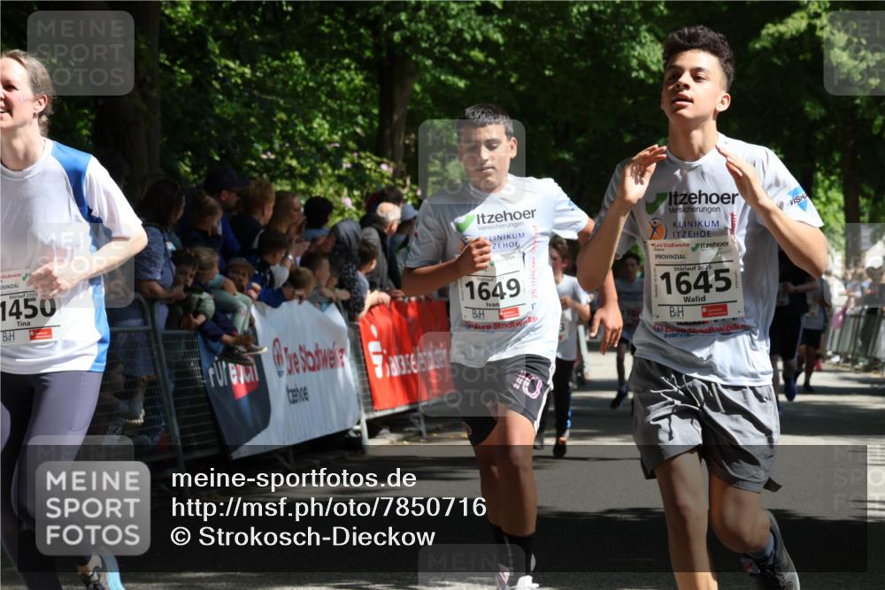 17.05.2025 - Störlauf Strokosch-Dieckow http://msf.ph/oto/7850716 17.05.2025 14:48:35 Ziel 2025, 1450, 1649, 2025, 1645 meine-sportfotos.de