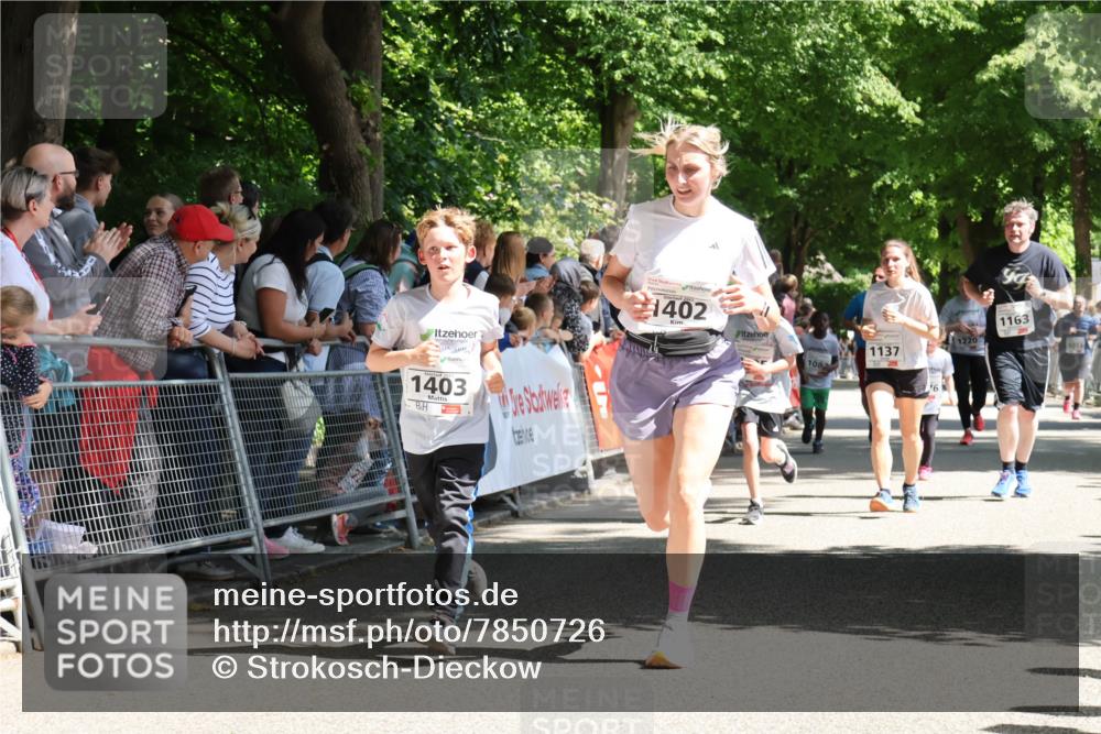 17.05.2025 - Störlauf Strokosch-Dieckow http://msf.ph/oto/7850726 17.05.2025 14:48:38 Ziel 2, 1403, 2025, 1402, 108, 1137, 1163, 1220 meine-sportfotos.de