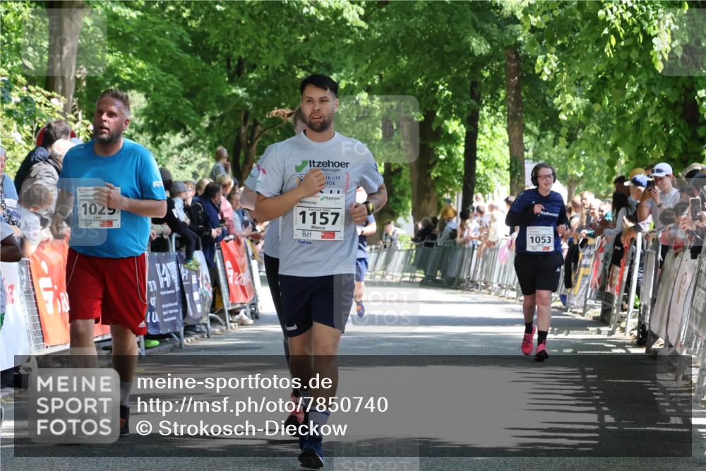 17.05.2025 - Störlauf Strokosch-Dieckow http://msf.ph/oto/7850740 17.05.2025 14:48:43 Ziel 1025, 40, 2025, 1157, 1053 meine-sportfotos.de