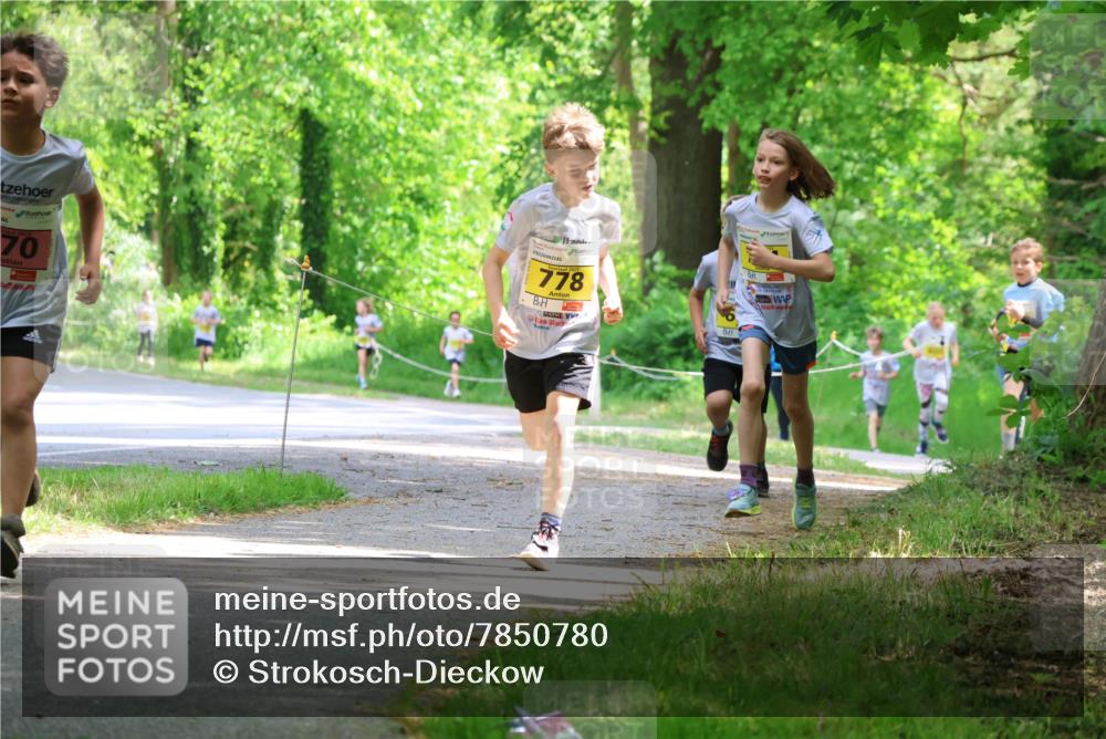 17.05.2025 - Störlauf Strokosch-Dieckow http://msf.ph/oto/7850780 17.05.2025 14:08:58 Laufen 70, 778 meine-sportfotos.de