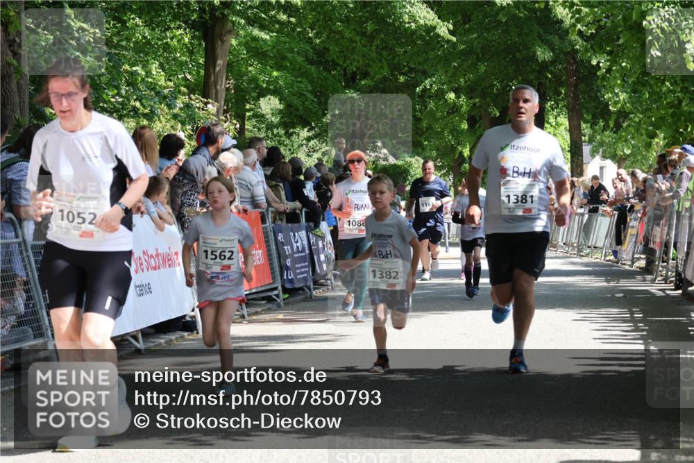 17.05.2025 - Störlauf Strokosch-Dieckow http://msf.ph/oto/7850793 17.05.2025 14:49:22 Ziel 1052, 1562, 116, 108, 1382, 27, 1381 meine-sportfotos.de