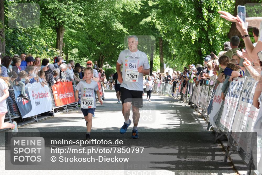 17.05.2025 - Störlauf Strokosch-Dieckow http://msf.ph/oto/7850797 17.05.2025 14:49:23 Ziel 1382, 1381 meine-sportfotos.de