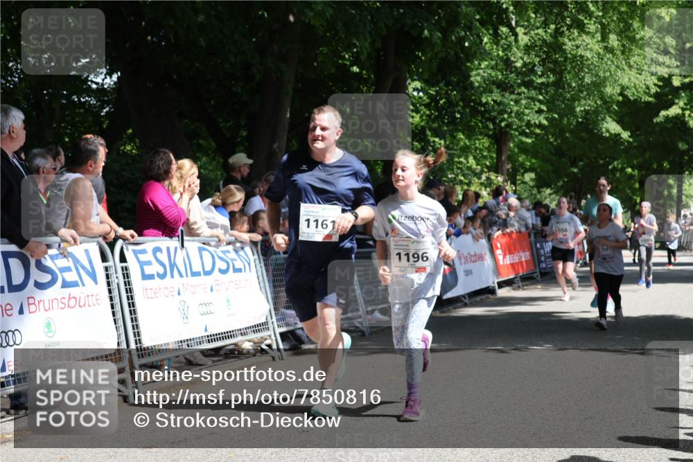 17.05.2025 - Störlauf Strokosch-Dieckow http://msf.ph/oto/7850816 17.05.2025 14:49:31 Ziel 110, 1161, 1196, 1050, 100 meine-sportfotos.de