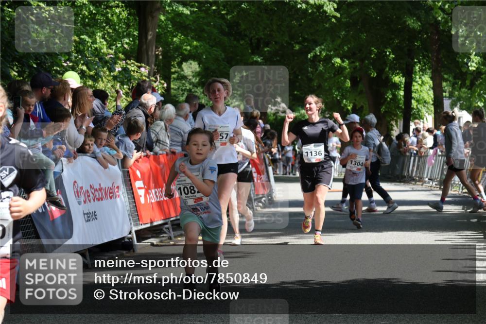 17.05.2025 - Störlauf Strokosch-Dieckow http://msf.ph/oto/7850849 17.05.2025 14:49:45 Ziel 108, 57, 1136, 1304 meine-sportfotos.de