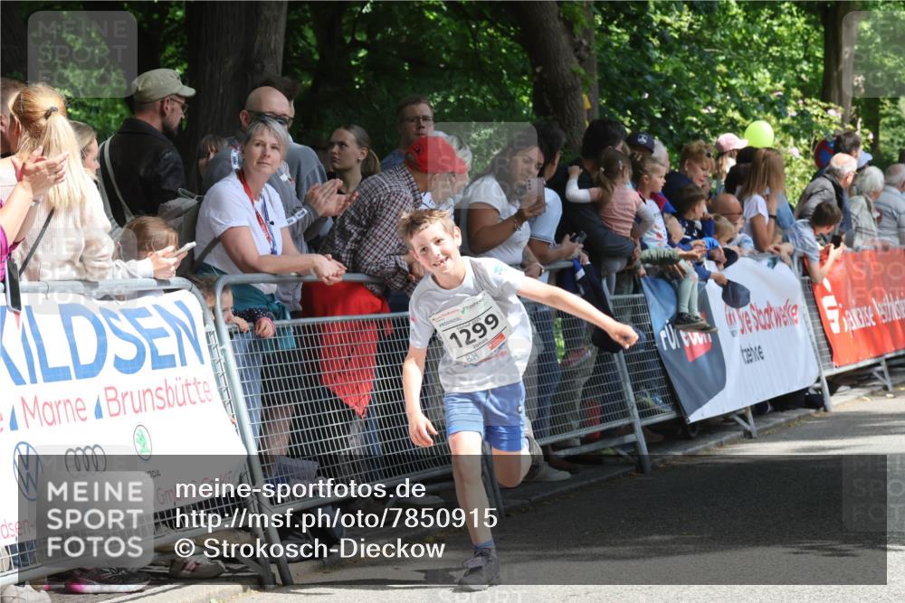 17.05.2025 - Störlauf Strokosch-Dieckow http://msf.ph/oto/7850915 17.05.2025 14:50:41 Ziel 1299 meine-sportfotos.de