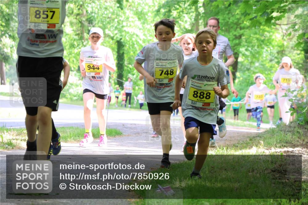 17.05.2025 - Störlauf Strokosch-Dieckow http://msf.ph/oto/7850926 17.05.2025 14:10:03 Laufen 2025, 857, 944, 748, 2025, 888, 740, 719 meine-sportfotos.de
