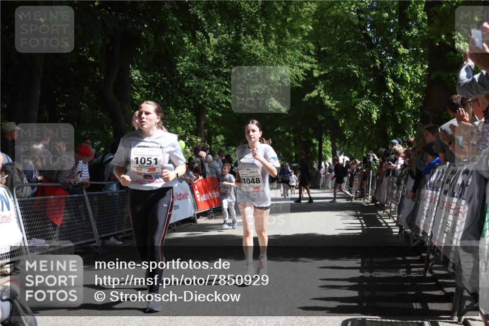 17.05.2025 - Störlauf Strokosch-Dieckow http://msf.ph/oto/7850929 17.05.2025 14:50:53 Ziel 1051, 1193, 1048 meine-sportfotos.de