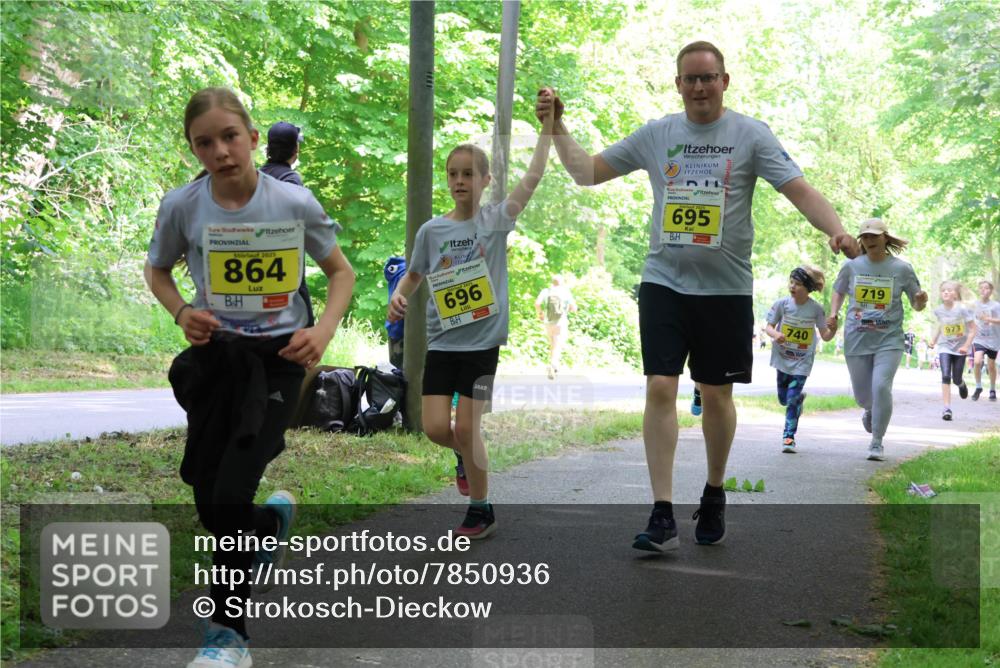 17.05.2025 - Störlauf Strokosch-Dieckow http://msf.ph/oto/7850936 17.05.2025 14:10:09 Laufen 2025, 864, 695, 696, 740, 719, 973 meine-sportfotos.de