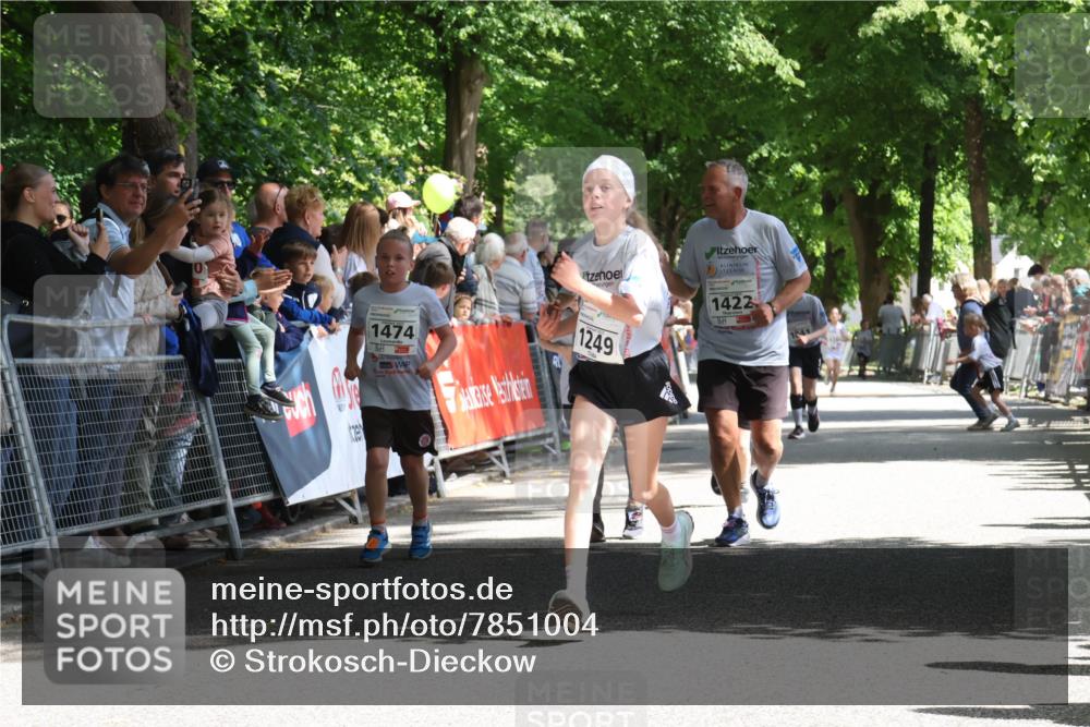 17.05.2025 - Störlauf Strokosch-Dieckow http://msf.ph/oto/7851004 17.05.2025 14:51:48 Ziel 1474, 1249, 1422 meine-sportfotos.de