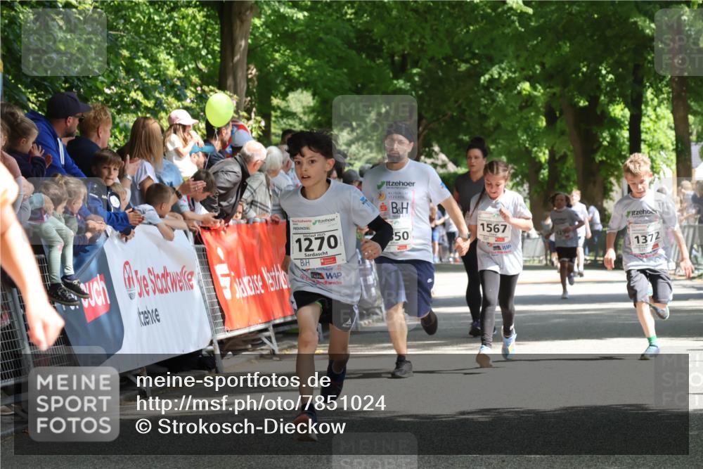 17.05.2025 - Störlauf Strokosch-Dieckow http://msf.ph/oto/7851024 17.05.2025 14:52:02 Ziel 2025, 1270, 50, 1567, 1372 meine-sportfotos.de