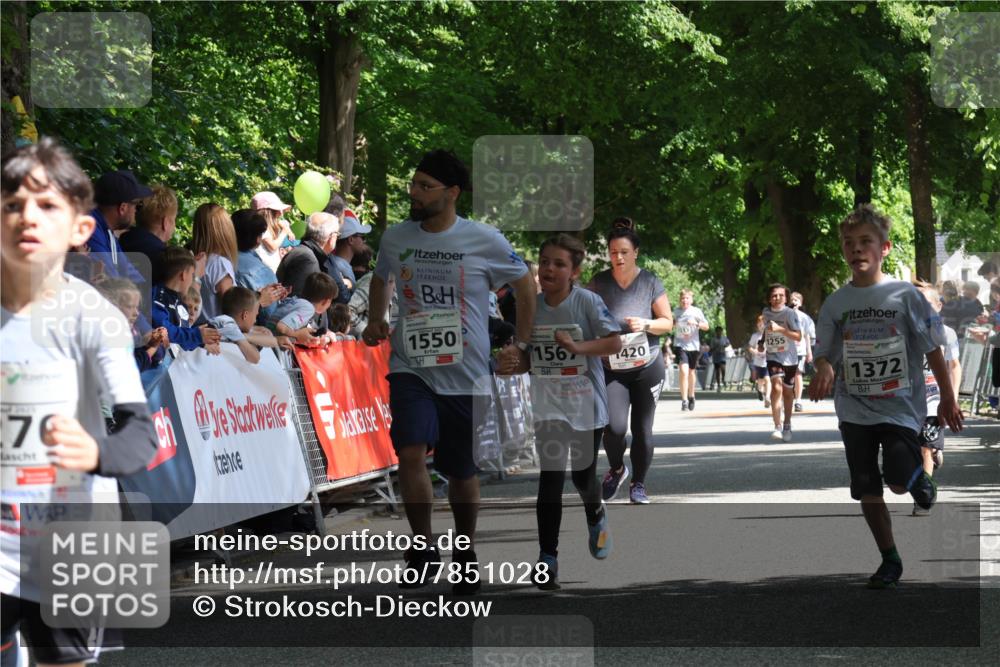 17.05.2025 - Störlauf Strokosch-Dieckow http://msf.ph/oto/7851028 17.05.2025 14:52:03 Ziel 76, 1550, 156, 1420, 1255, 1372 meine-sportfotos.de
