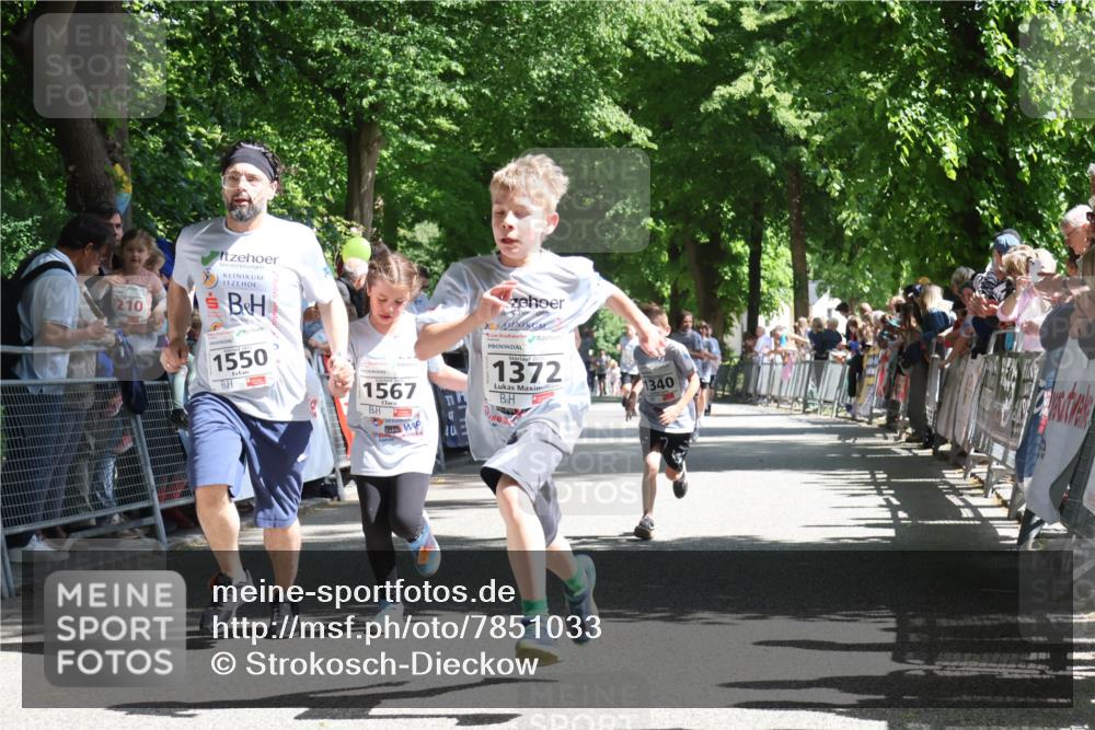17.05.2025 - Störlauf Strokosch-Dieckow http://msf.ph/oto/7851033 17.05.2025 14:52:04 Ziel 1210, 1550, 1567, 40, 1372, 1340 meine-sportfotos.de