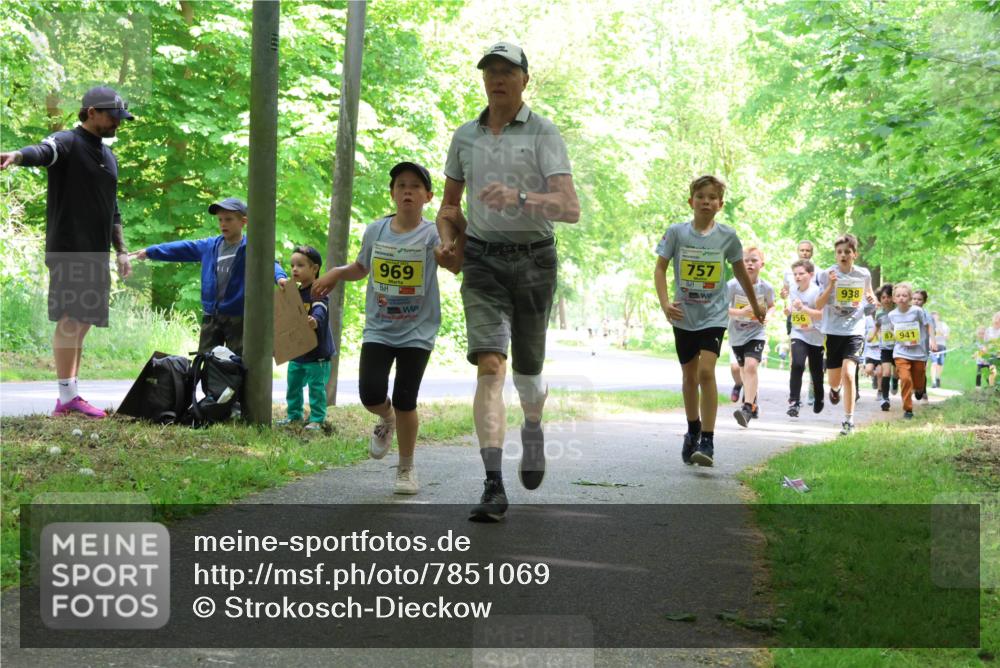 17.05.2025 - Störlauf Strokosch-Dieckow http://msf.ph/oto/7851069 17.05.2025 14:10:47 Laufen 969, 757, 956, 938, 87, 941 meine-sportfotos.de