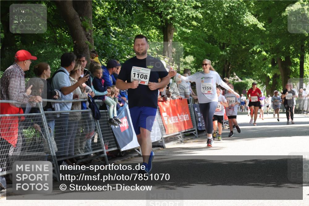 17.05.2025 - Störlauf Strokosch-Dieckow http://msf.ph/oto/7851070 17.05.2025 14:52:28 Ziel 1108, 1485, 1559, 57, 363, 1517, 1025, 40 meine-sportfotos.de