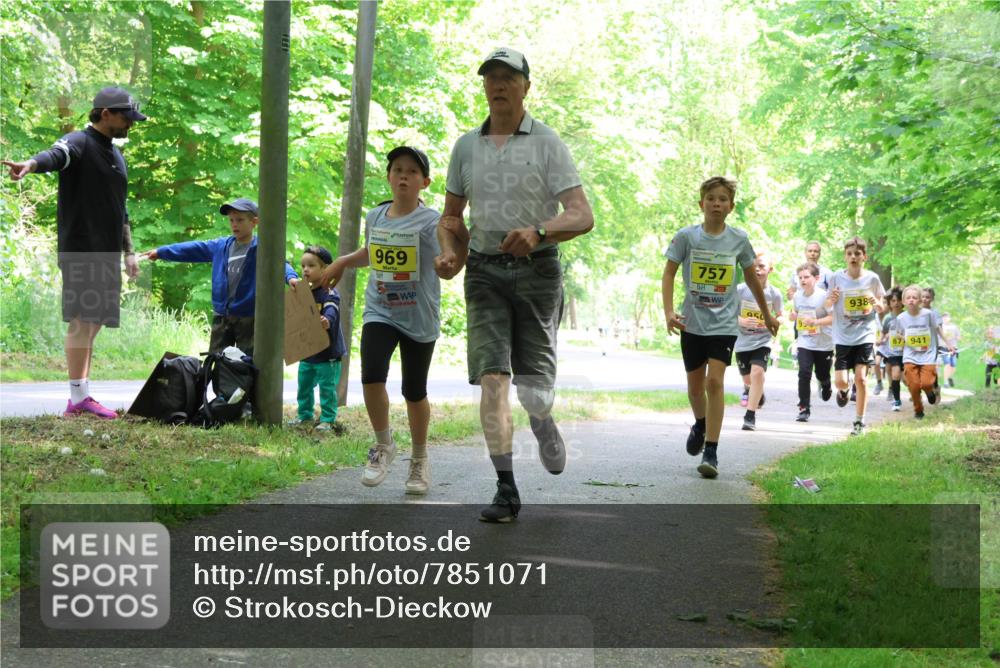 17.05.2025 - Störlauf Strokosch-Dieckow http://msf.ph/oto/7851071 17.05.2025 14:10:47 Laufen 969, 757, 938, 950, 9, 87, 941 meine-sportfotos.de