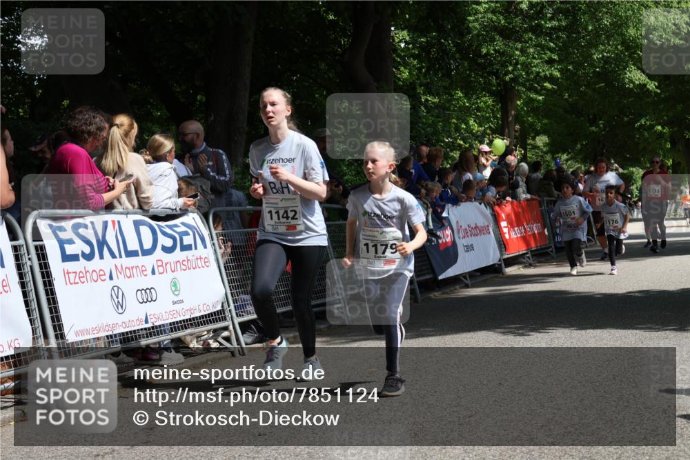 17.05.2025 - Störlauf Strokosch-Dieckow http://msf.ph/oto/7851124 17.05.2025 14:53:09 Ziel 0000, 1142, 1179, 40, 1501, 163, 1535, 1176 meine-sportfotos.de
