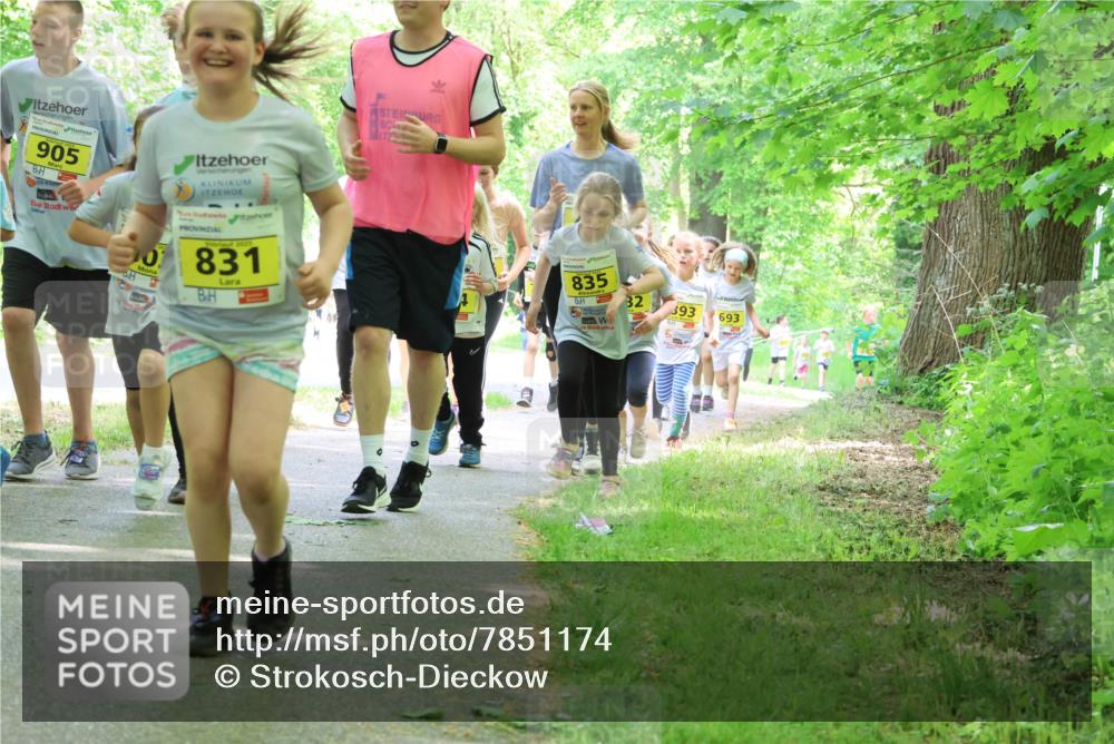 17.05.2025 - Störlauf Strokosch-Dieckow http://msf.ph/oto/7851174 17.05.2025 14:11:14 Laufen 905, 2025, 831, 835, 32, 393, 693 meine-sportfotos.de