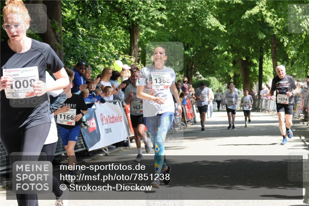 17.05.2025 - Störlauf Strokosch-Dieckow http://msf.ph/oto/7851238 17.05.2025 14:54:37 Ziel 2025, 1008, 1368, 1166, 1624, 470, 1306, 1296, 1467, 1074 meine-sportfotos.de