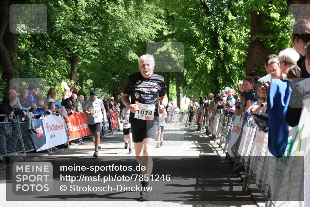 17.05.2025 - Störlauf Strokosch-Dieckow http://msf.ph/oto/7851246 17.05.2025 14:54:42 Ziel 306, 12, 20, 1074 meine-sportfotos.de