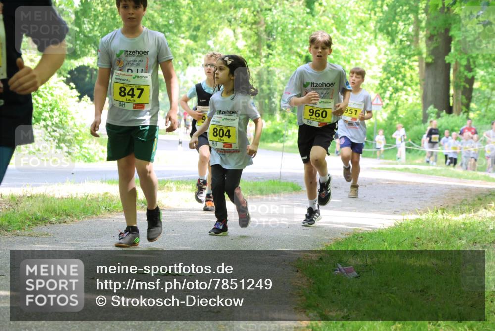 17.05.2025 - Störlauf Strokosch-Dieckow http://msf.ph/oto/7851249 17.05.2025 14:11:51 Laufen 847, 804, 960, 951 meine-sportfotos.de
