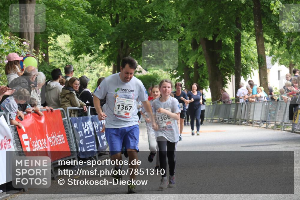 17.05.2025 - Störlauf Strokosch-Dieckow http://msf.ph/oto/7851310 17.05.2025 14:55:42 Ziel 40, 1367, 1366 meine-sportfotos.de