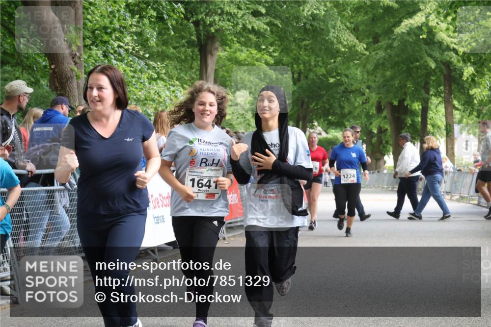 17.05.2025 - Störlauf Strokosch-Dieckow http://msf.ph/oto/7851329 17.05.2025 14:55:59 Ziel 2025, 1641, 9, 1224 meine-sportfotos.de