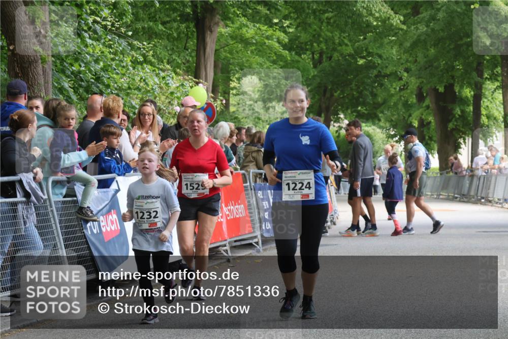 17.05.2025 - Störlauf Strokosch-Dieckow http://msf.ph/oto/7851336 17.05.2025 14:56:03 Ziel 1232, 1529, 1224 meine-sportfotos.de