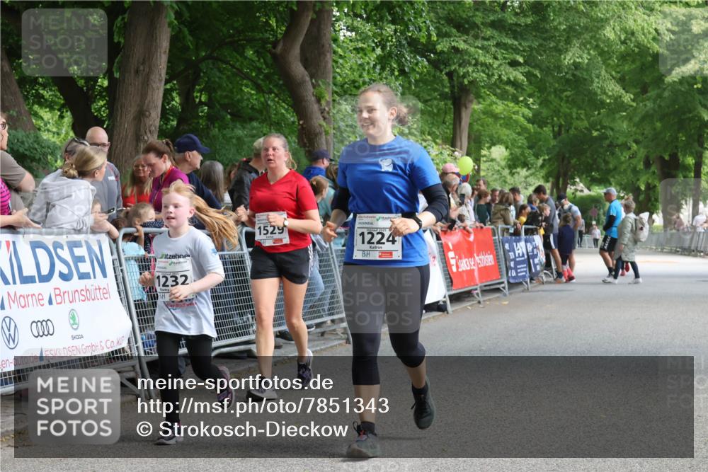 17.05.2025 - Störlauf Strokosch-Dieckow http://msf.ph/oto/7851343 17.05.2025 14:56:06 Ziel 1232, 1529, 2025, 1224 meine-sportfotos.de