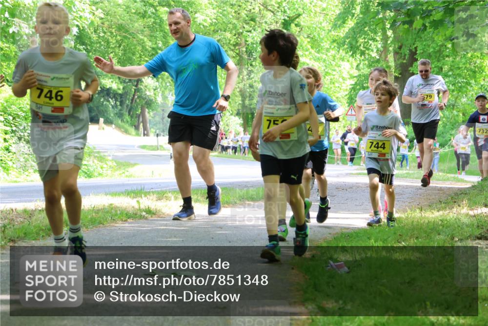 17.05.2025 - Störlauf Strokosch-Dieckow http://msf.ph/oto/7851348 17.05.2025 14:12:21 Laufen 746, 4024, 75, 744, 79, 16, 732 meine-sportfotos.de