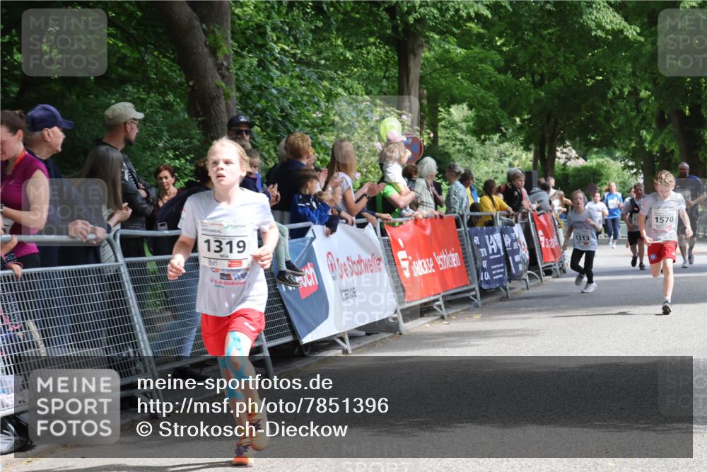 17.05.2025 - Störlauf Strokosch-Dieckow http://msf.ph/oto/7851396 17.05.2025 14:57:15 Ziel 1319, 1313, 1570 meine-sportfotos.de